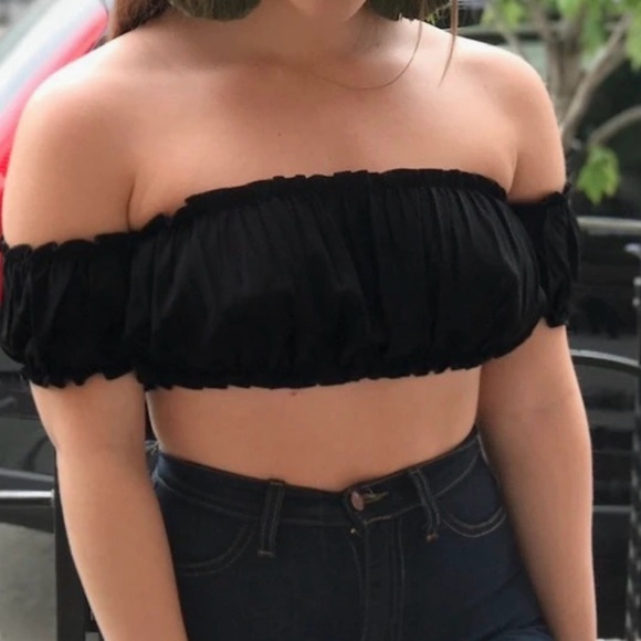 Forever 21 Tops - Forever 21 Off The Shoulder Top